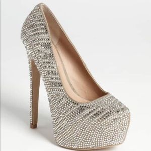 Steve Madden Pumps